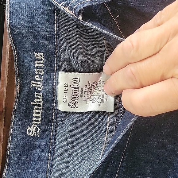 Ladies/Junior jeans in size 11/12. Sumba Jean brand. - Picture 8 of 8